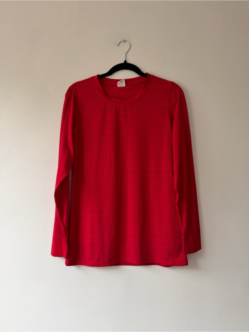 ZYIA Women's Red Long-Sleeve Crewneck Top